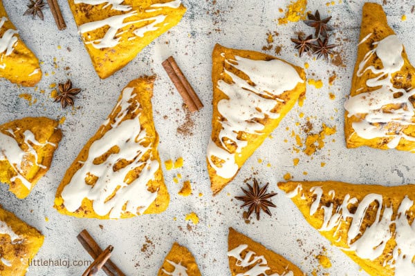 pumpkin spiced scones