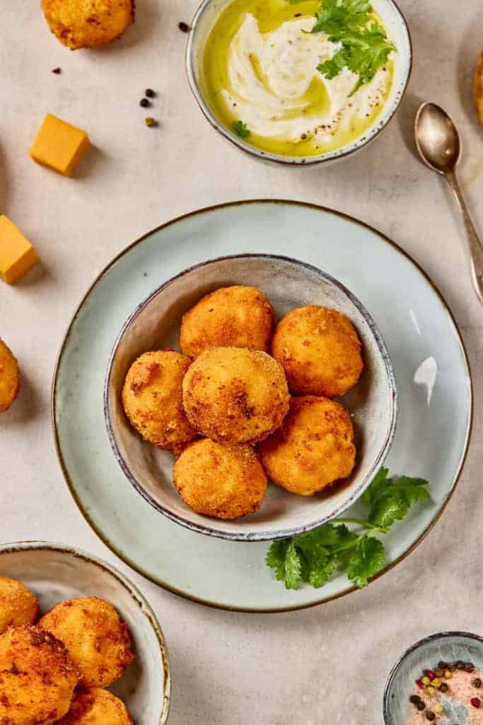 mac and cheese bites