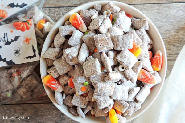 Halloween Snack Mix